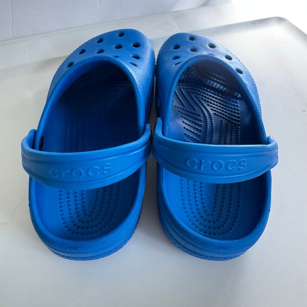Crocs Classic Clog Youth J1 Blue Kids Slip-On Casual Water Beach Shoes - Picture 2 of 11